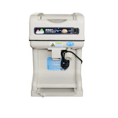 プロの電動氷割機 2kg/min 容量と耐久性設計
