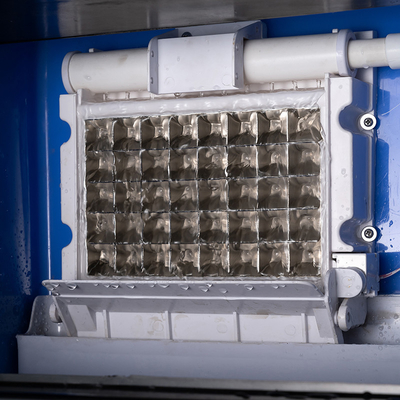 商用氷の製造設計のための60kgの氷の貯蔵キューブ氷を作る機械